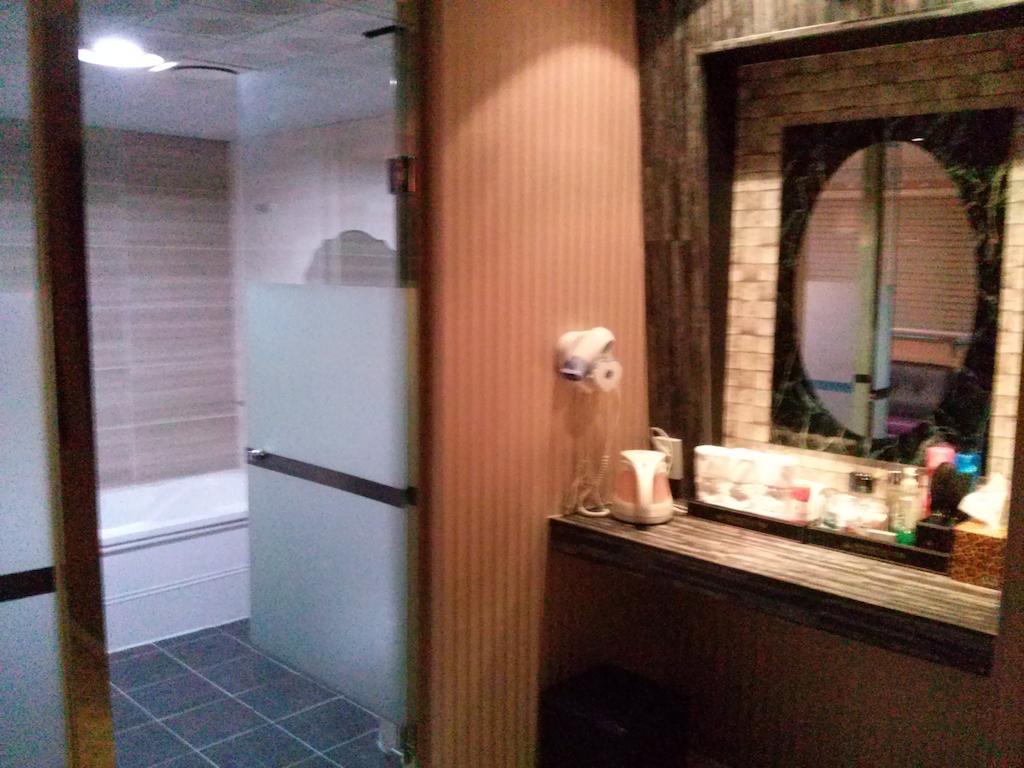 Apsan Business Hotel Daegu Room photo